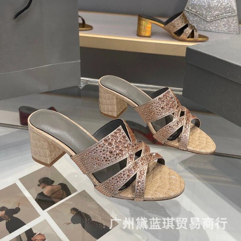 Round Toe Champagne