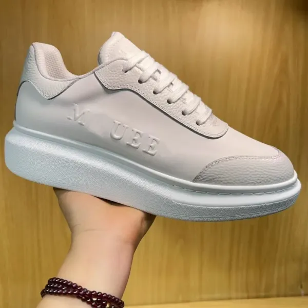 Alexander McQueen Oversized Sole Sneakers in Pale Pink and White - 7