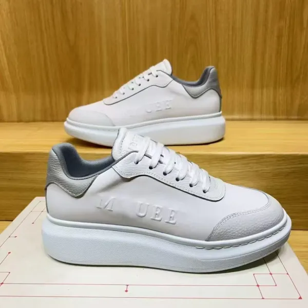 Alexander McQueen Oversized Sole Sneakers in Pale Pink and White - 10