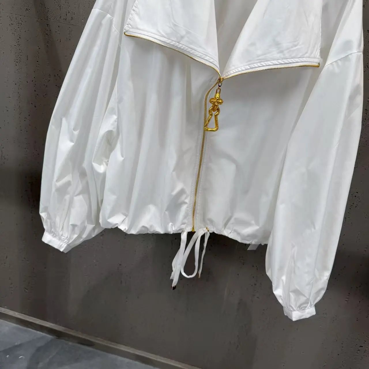 Off-White Zip-Up Windbreaker White Outerwear - 12