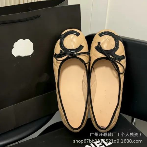 Chanel Ballerina Flats White Quilted Leather with Black Bow Detail - 15