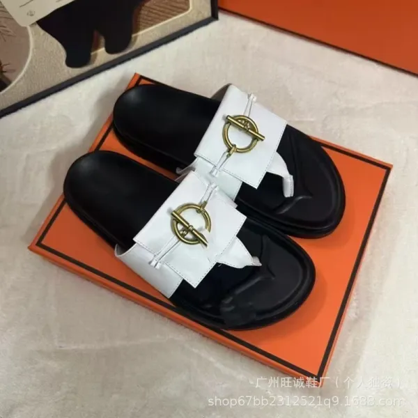 Hermès Oran Slide Sandals Tan and Black Leather Slippers - 3