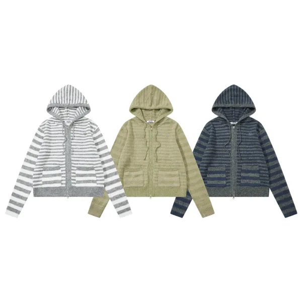 Design Striped Cropped Hoodie in Sage Green and Beige - 3