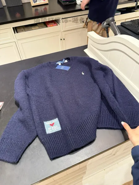 Polo Ralph Lauren x Tokyo Limited Edition V-Neck Knit Sweater Navy - 8