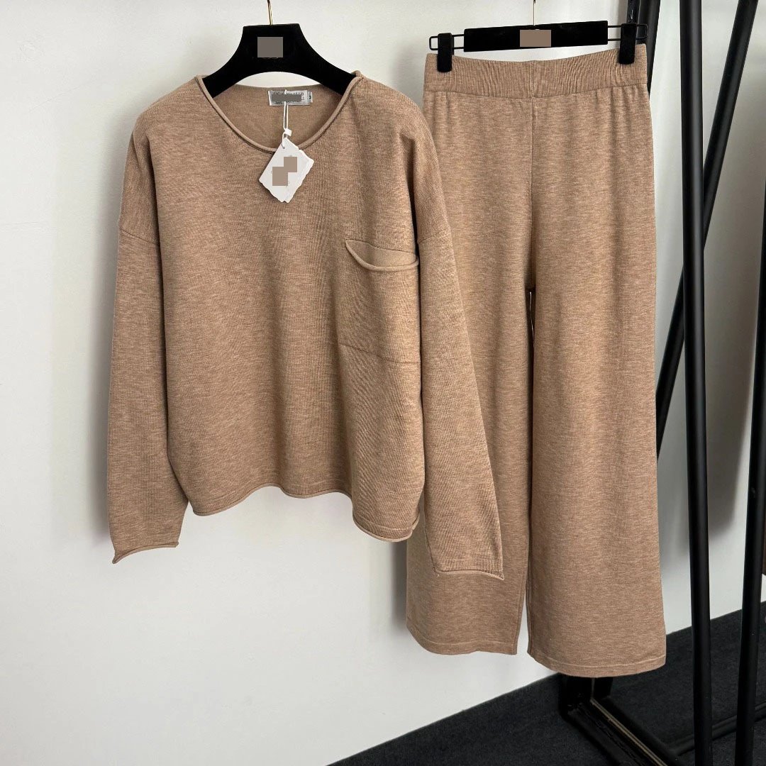 Design Ribbed Knit V-Neck Top and Wide-Leg Pants Set Black - 5