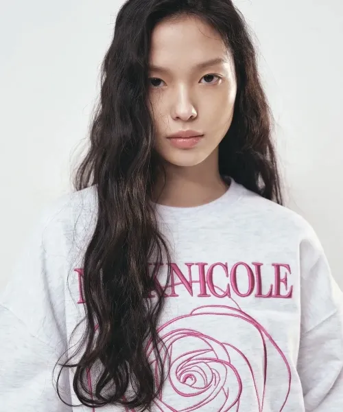 NickNicole Rose Graphic Hoodie White - 28