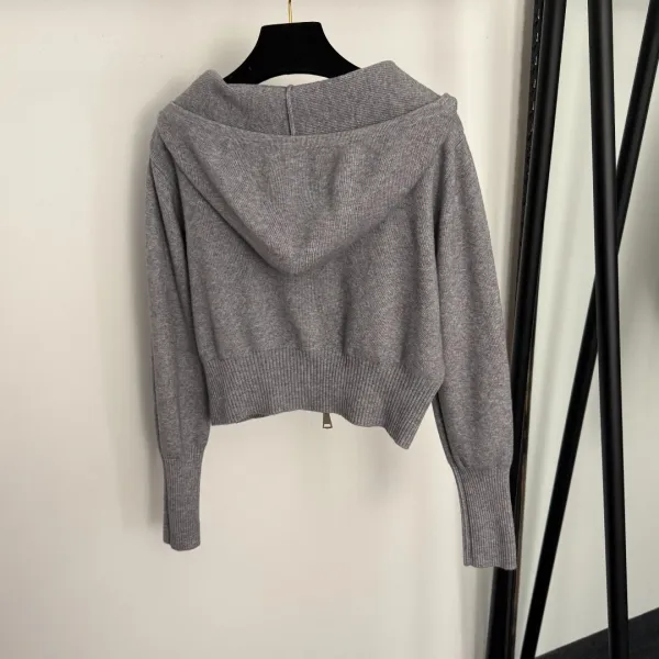 Chanel Knit Hooded Cropped Sweater and Wide-Leg Sweatpants Set Gray - 7