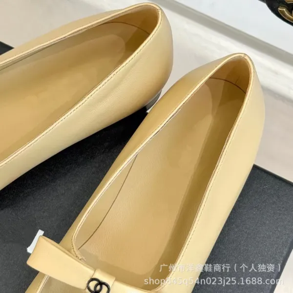 Chanel Mary Jane Flats Beige and Black Leather Shoes - 20