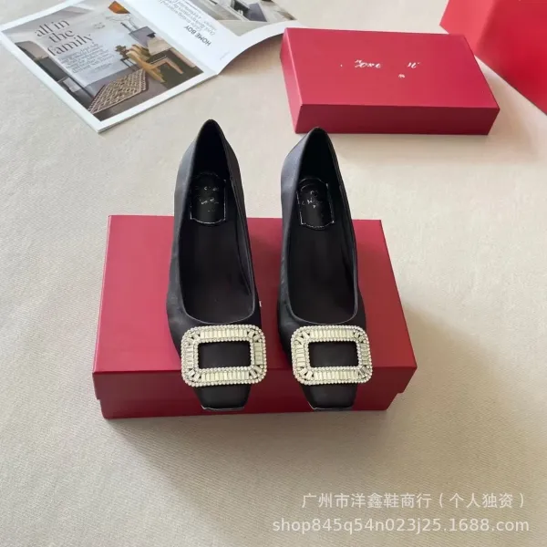 Black Square-Buckle Embellished Loafers - 10
