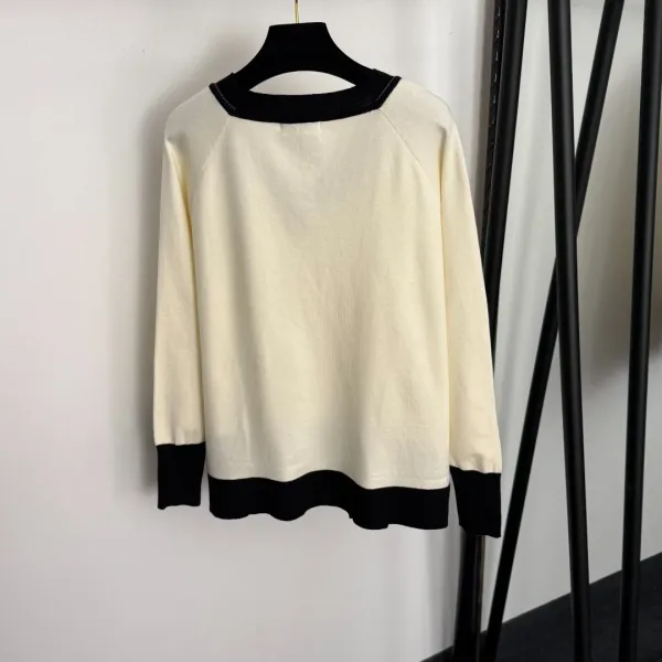 Design Two-Tone V-Neck Sweater and Wide-Leg Pants Set Beige - 8