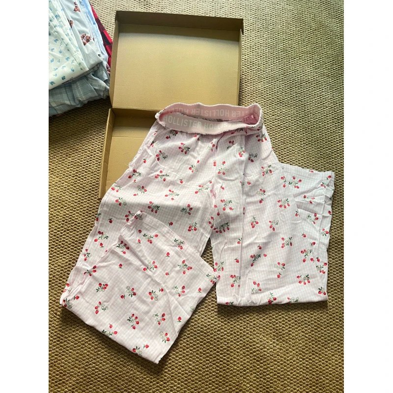Hollister Cherry Print Sleep Shorts White