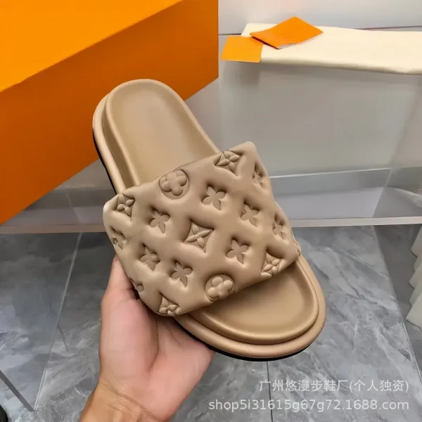 Louis Vuitton Monogram Cloud Slides White Slippers - 10