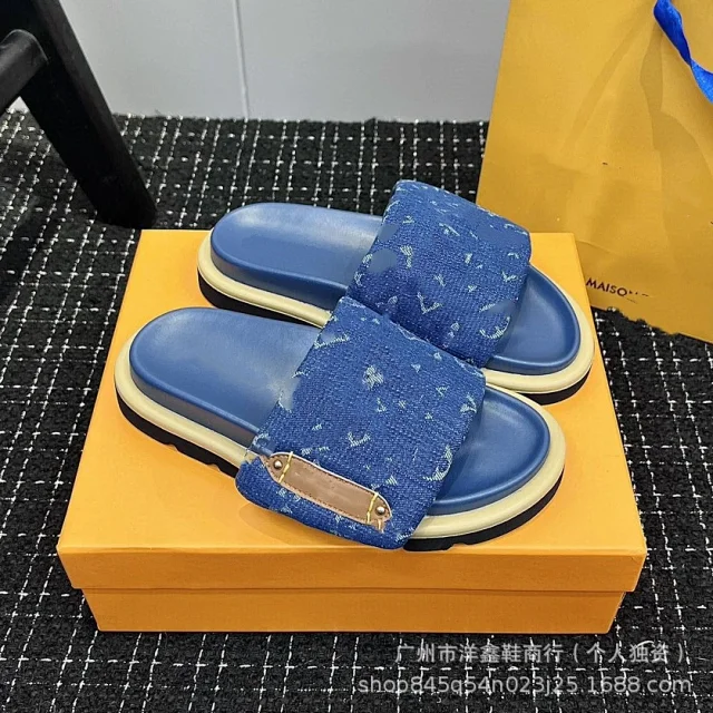 Unbranded Slippers Denim-pattern wide-strap slide product detail image 2