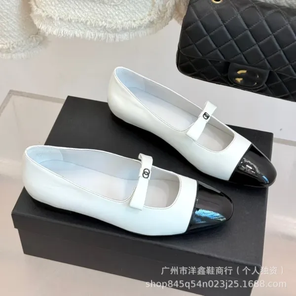 Chanel Mary Jane Flats Beige and Black Leather Shoes - 4