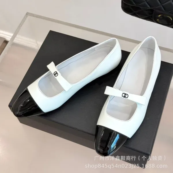 Chanel Mary Jane Flats Beige and Black Leather Shoes - 5