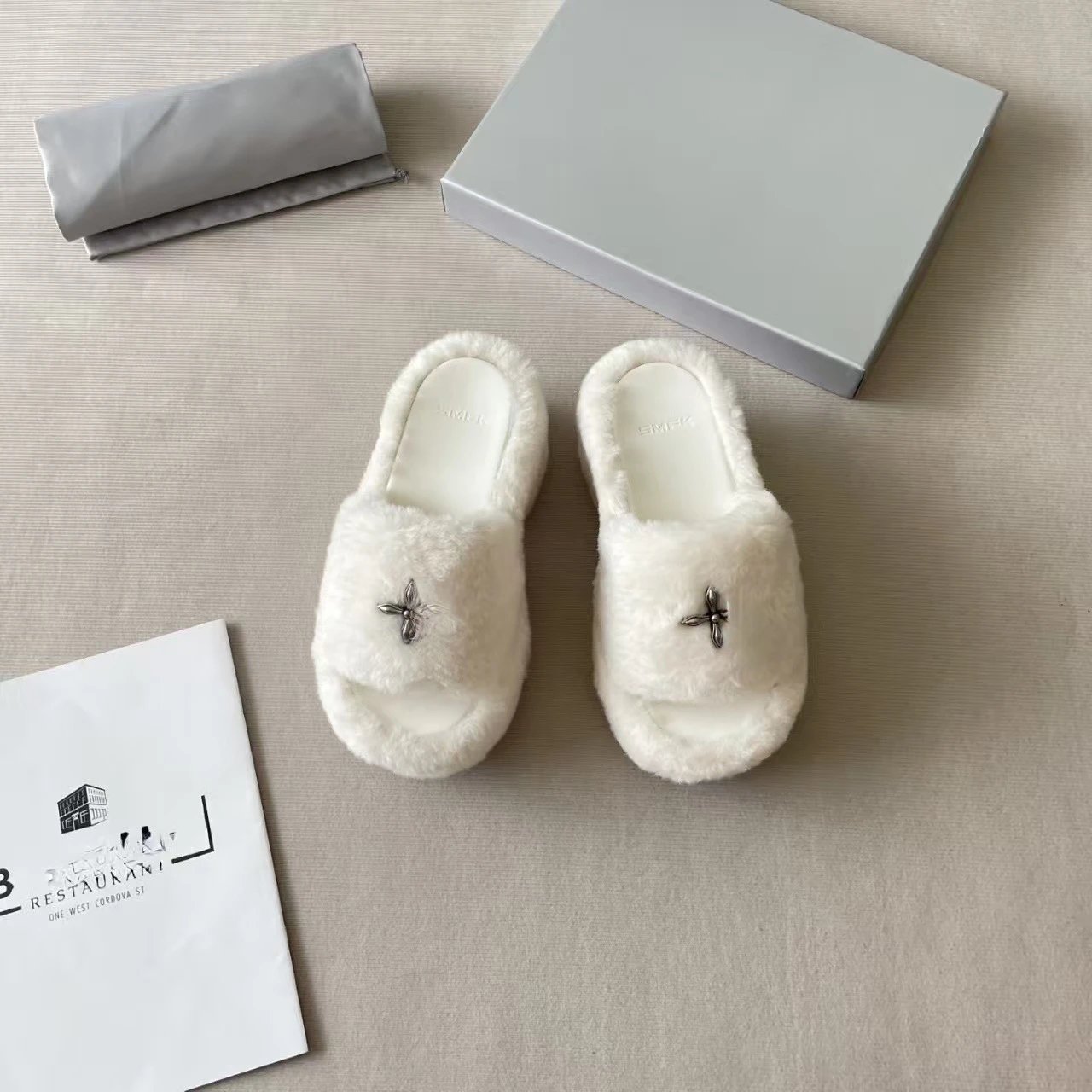 UGG Fluff Slide White Faux Fur Slippers - 8