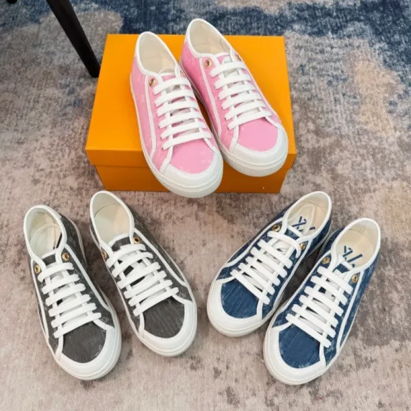Louis Vuitton LV Trainer Pink Monogram Canvas Sneakers - 3