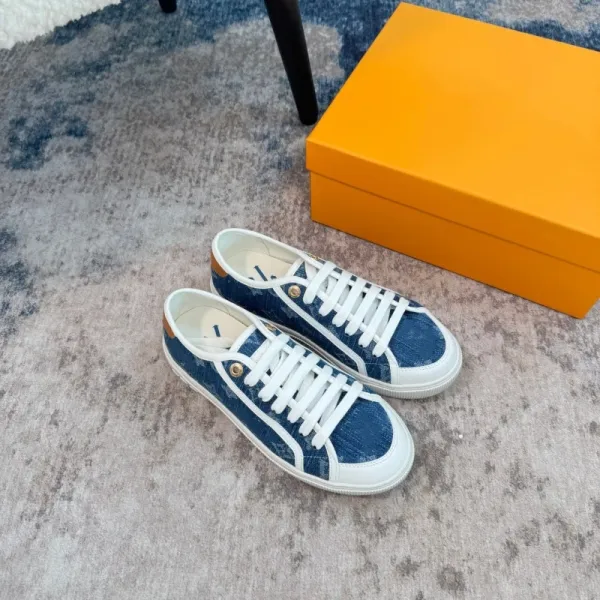 Louis Vuitton LV Trainer Pink Monogram Canvas Sneakers - 8