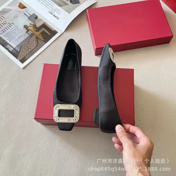 Black Square-Buckle Embellished Loafers - 6