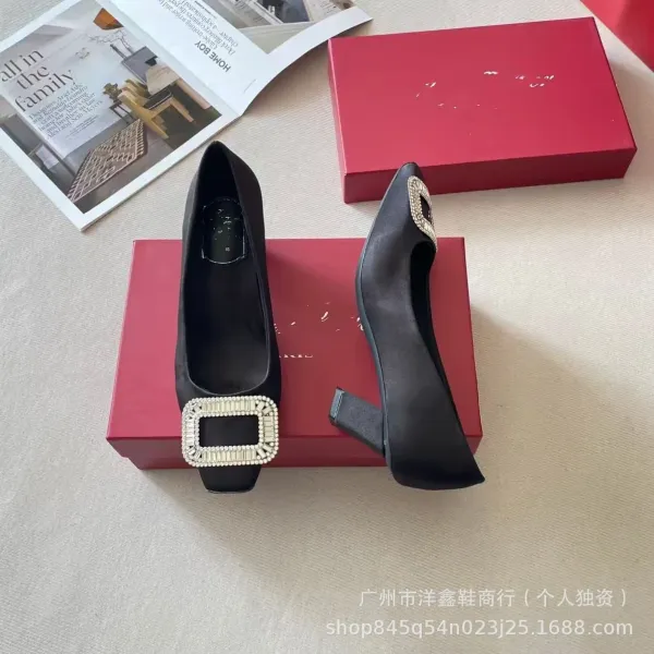 Black Square-Buckle Embellished Loafers - 11