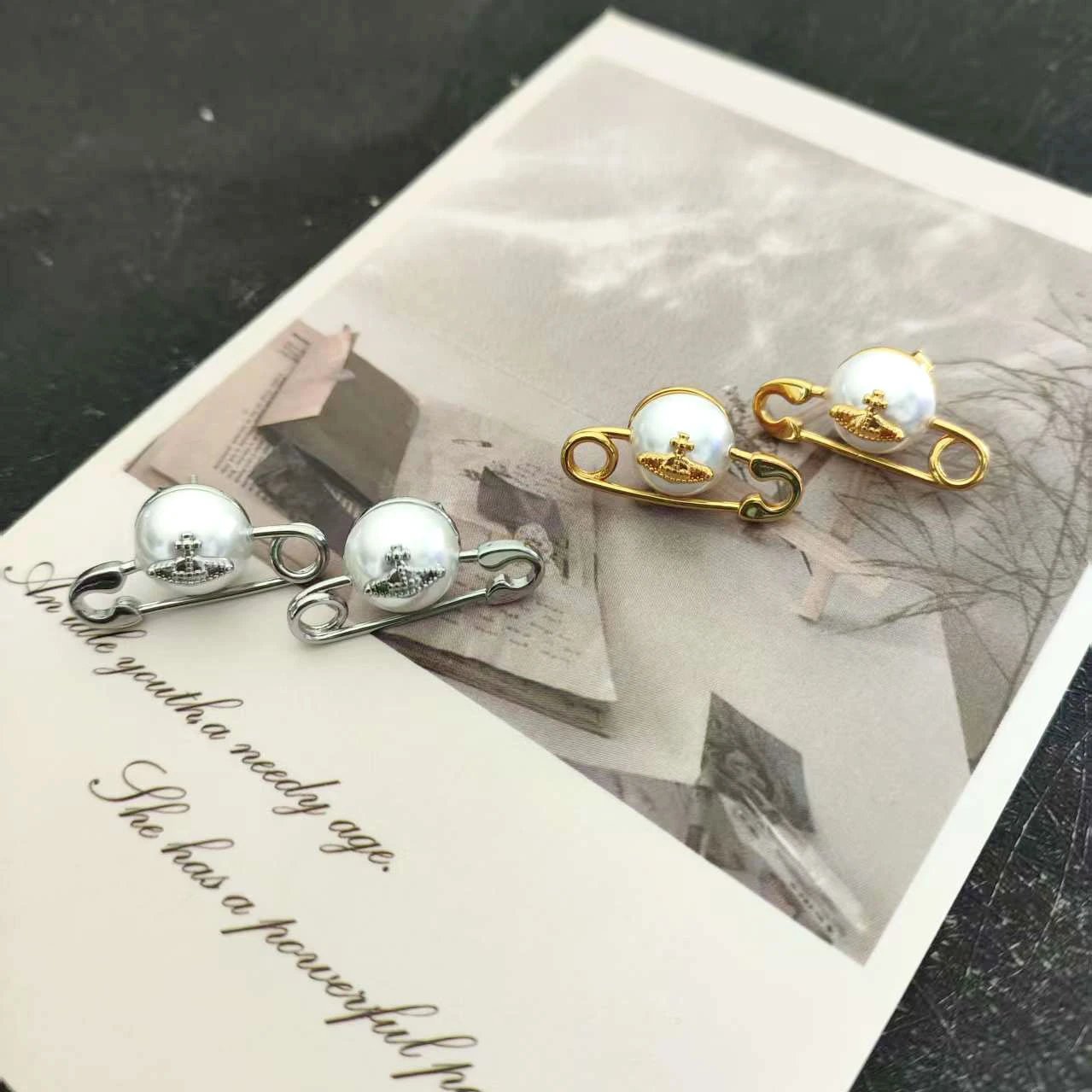 KINFOL Pearl Safety Pin Earrings Gold - 5