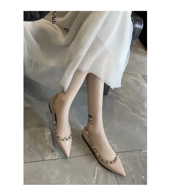 Valentino Garavani Rockstud Pointed-Toe Flats White Leather Shoes - 35
