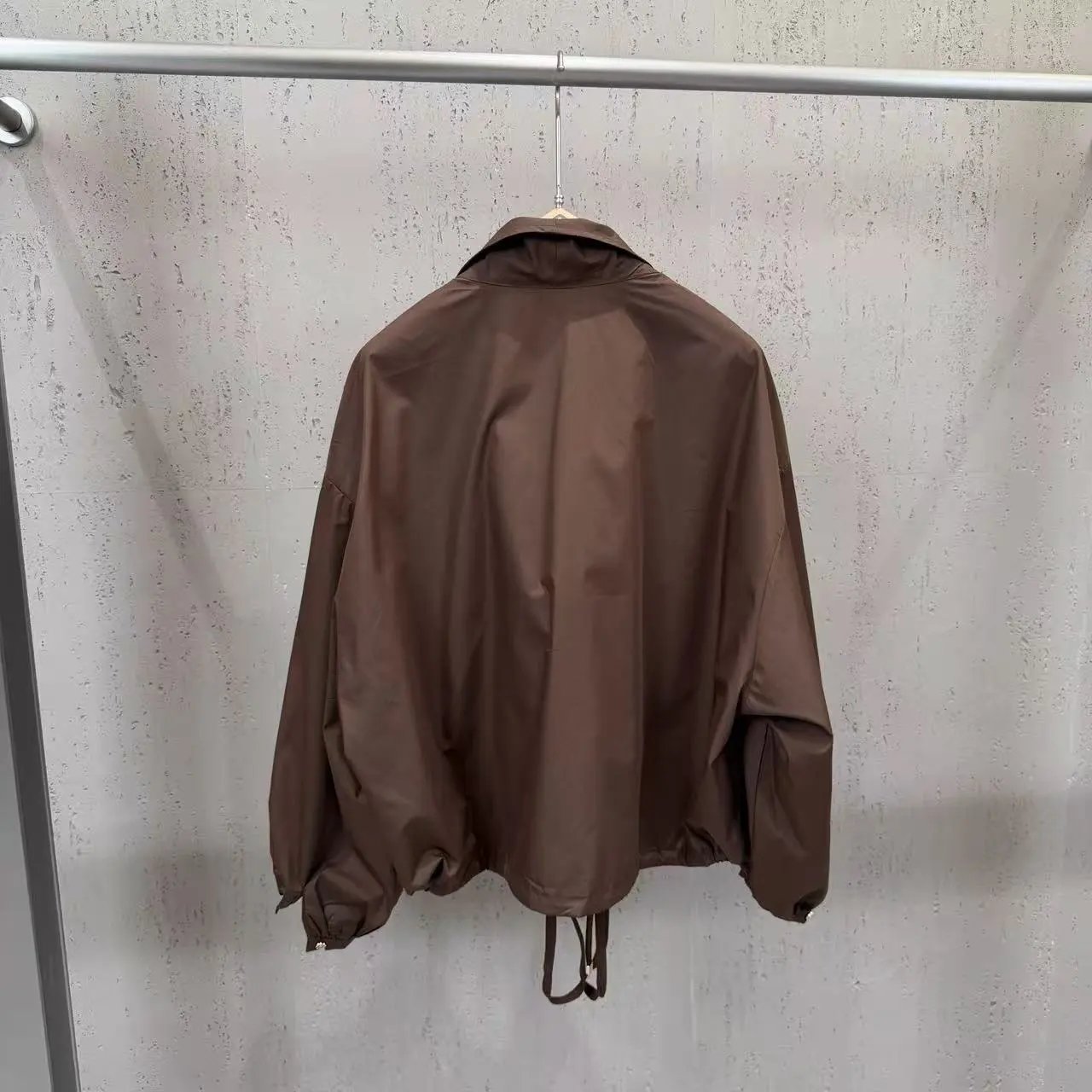 Off-White Zip-Up Windbreaker White Outerwear - 21