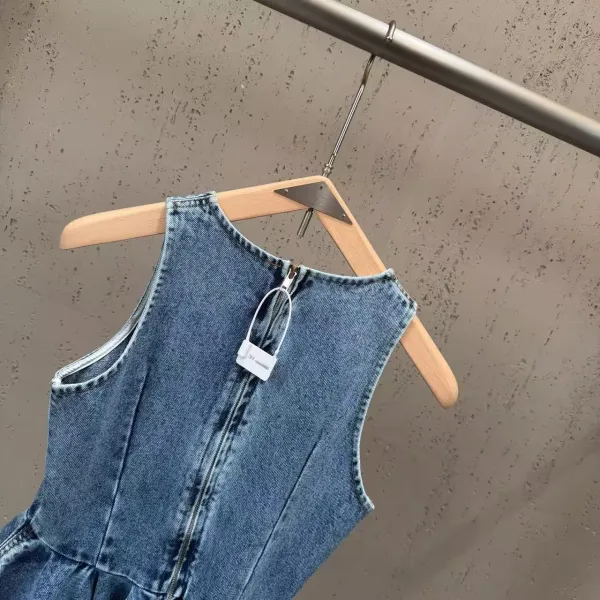 Denim Set: Flared Wide-Leg Jeans and Peplum Sleeveless Top in Medium Wash Blue - 19
