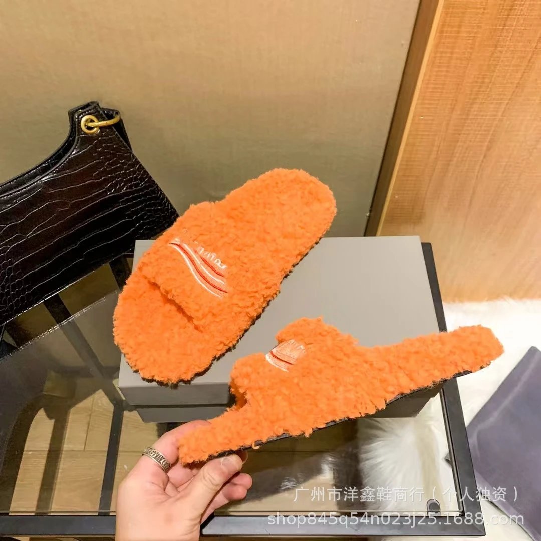 Balenciaga Triple S Fuzzy Slippers Black - 31