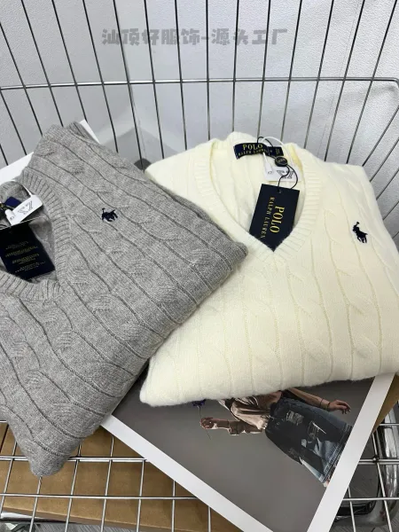 Ralph Lauren Cable Knit V-Neck Sweater White - 11