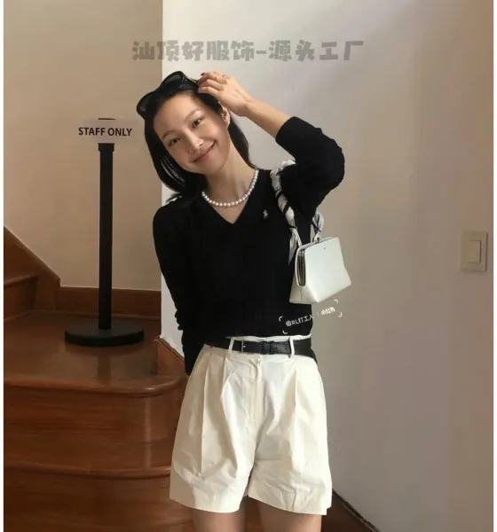 Ralph Lauren Cable Knit V-Neck Sweater White - 30