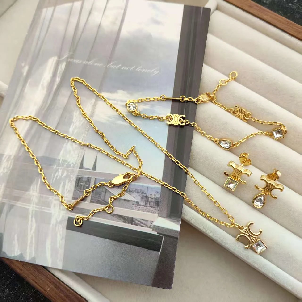 Gucci Marmont Mini Chain Bracelet Gold with Crystal Accents Bracelet - 3
