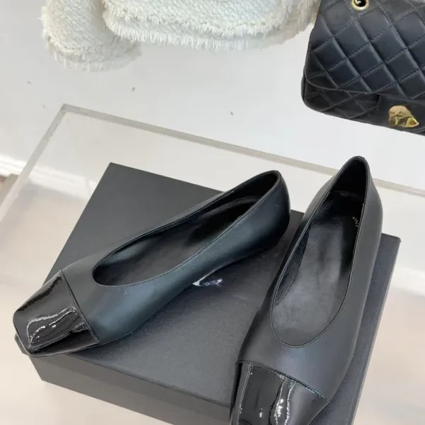 Chanel Two-Tone Cap-Toe Ballet Flats Beige and Black Shoes - 3