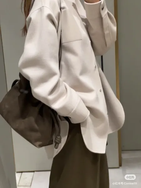 Bottega Veneta The Pouch Taupe Leather Hobo Bag - 4