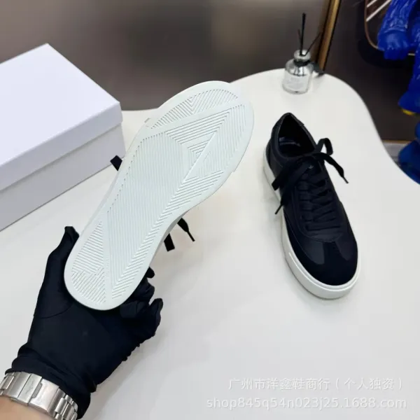 Off-White x Unknown Model Black and White Chunky Sneakers - 21