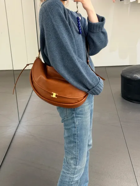 Celine Triomphe Saddle Bag Black Leather Shoulder Bag - 13
