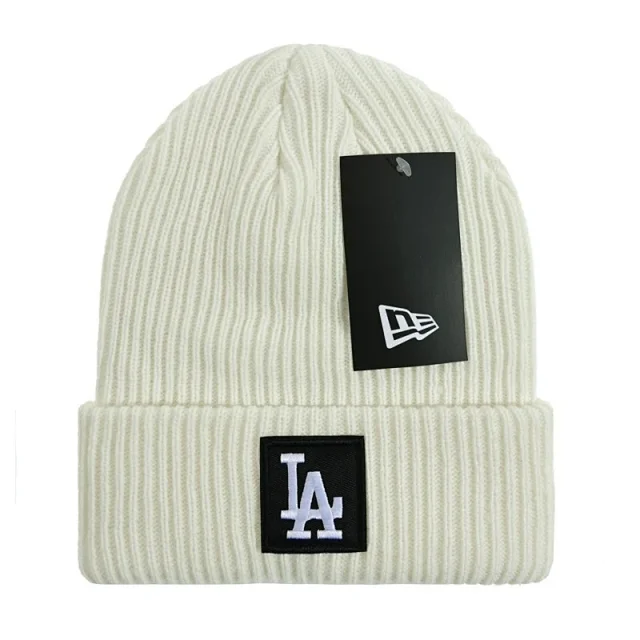 Canada Goose Hats Rib-knit cuffed beanie with Arctic Program patch product detail image 26