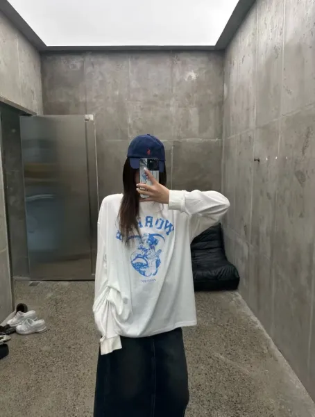 Open YY Worker Graphic Long-Sleeve T-Shirt White - 22