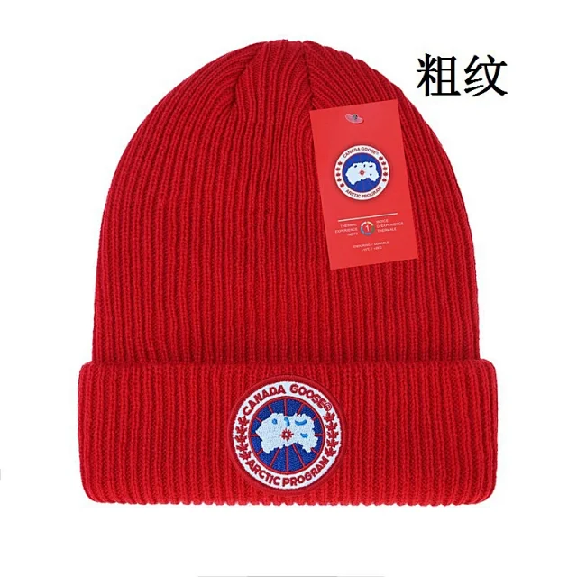 Canada Goose Hats Rib-knit cuffed beanie with Arctic Program patch product detail image 4