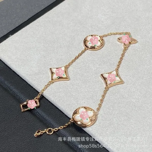 Four-Leaf Clover Enamel Heart Bracelet Pink Gold Jewelry - 3