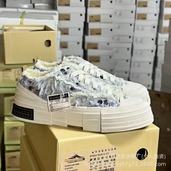 VEE2E Distressed White Platform Slip-On Sneakers - 15
