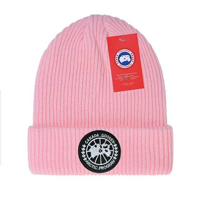 Canada Goose Hats Rib-knit cuffed beanie with Arctic Program patch product detail image 13