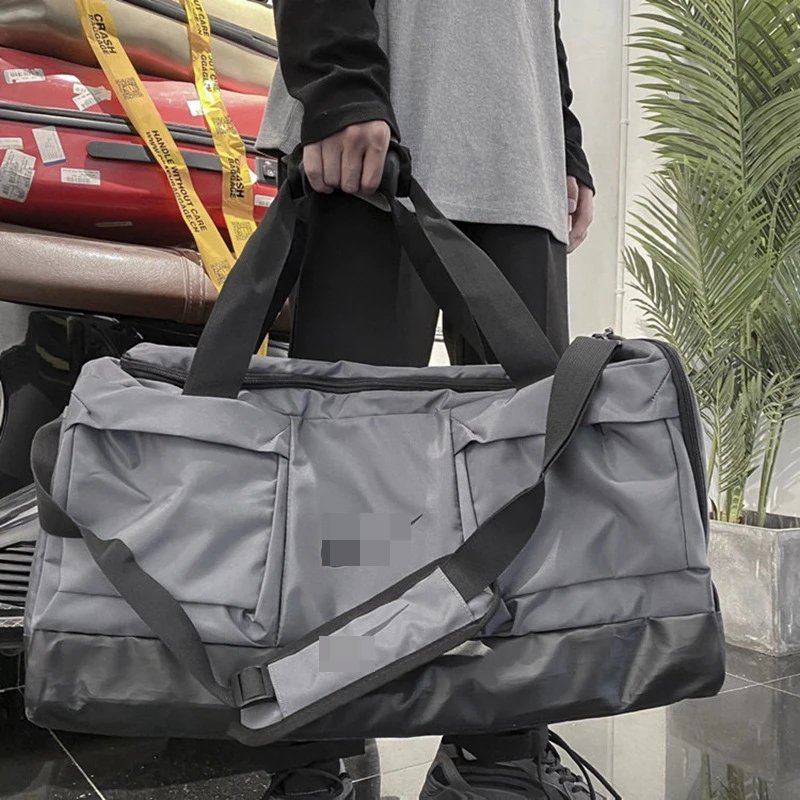 Design Utility Duffle Bag Gray/Black - 2