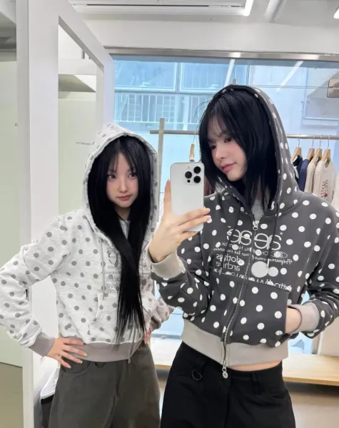 Saint Tears Polka Dot Cropped Zip-Up Hoodie Black - 30