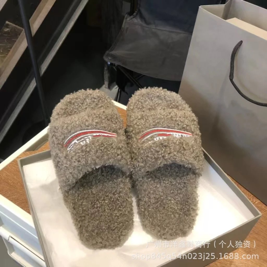 Balenciaga Triple S Fuzzy Slippers Black - 19