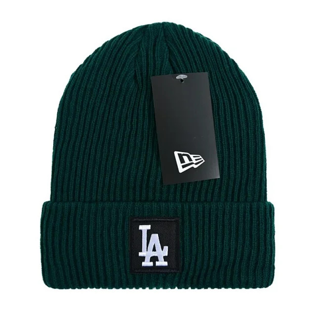 Canada Goose Hats Rib-knit cuffed beanie with Arctic Program patch product detail image 25