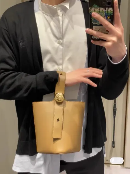 Hermès Picotin Lock 18 Gray Togo Leather Bucket Bag - 10