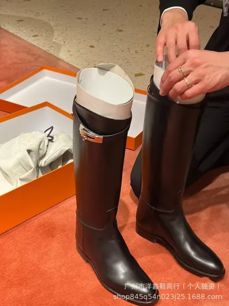 Hermès Chelsea Boots Black Leather Knee-High Boots - 7