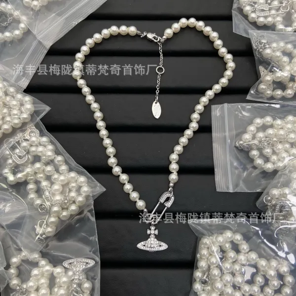 Vivienne Westwood x Pearl Heart Pendant Necklace White - 11