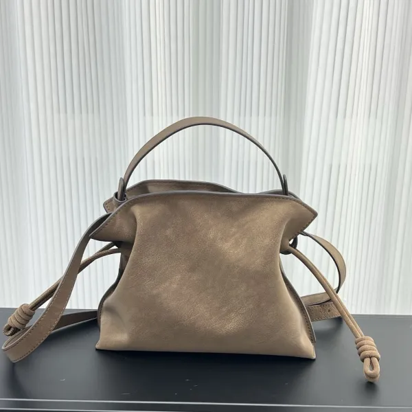 Bottega Veneta The Pouch Taupe Leather Hobo Bag - 8